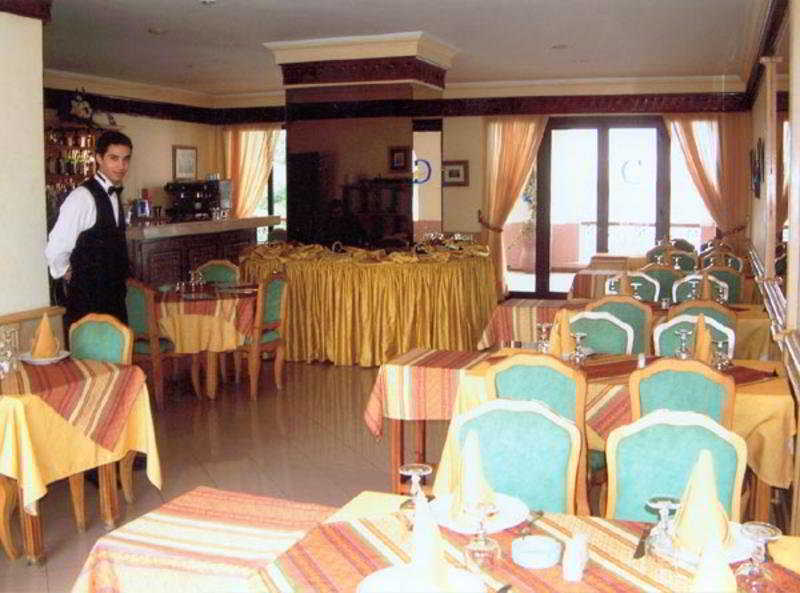 Fredj Hotel Tanger Restauracja zdjęcie